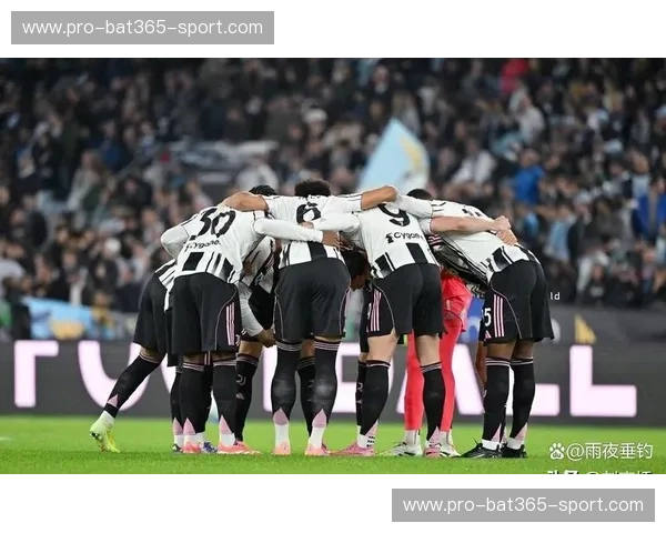 博洛尼亚的红与黑，尤文图斯的斑马军团：一场意甲历史与未来的碰撞